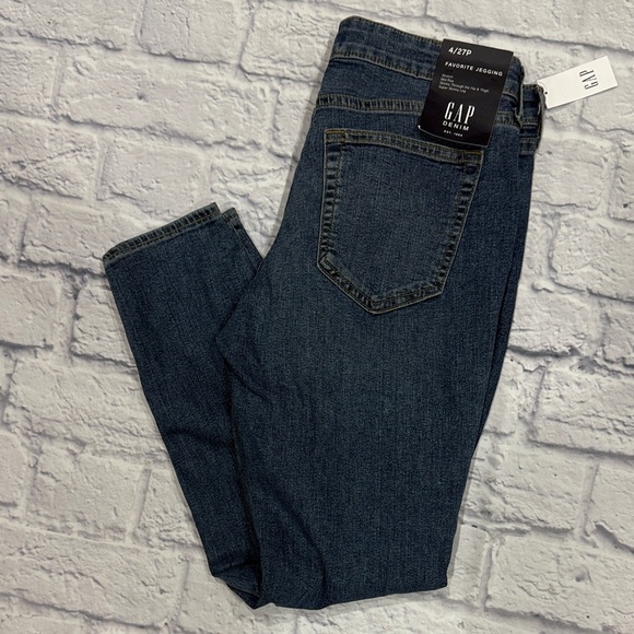 GAP Denim - GAP Women's Classic Blue Denim Jeggings